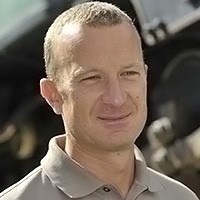 Portrait Mathieu Dechavanne